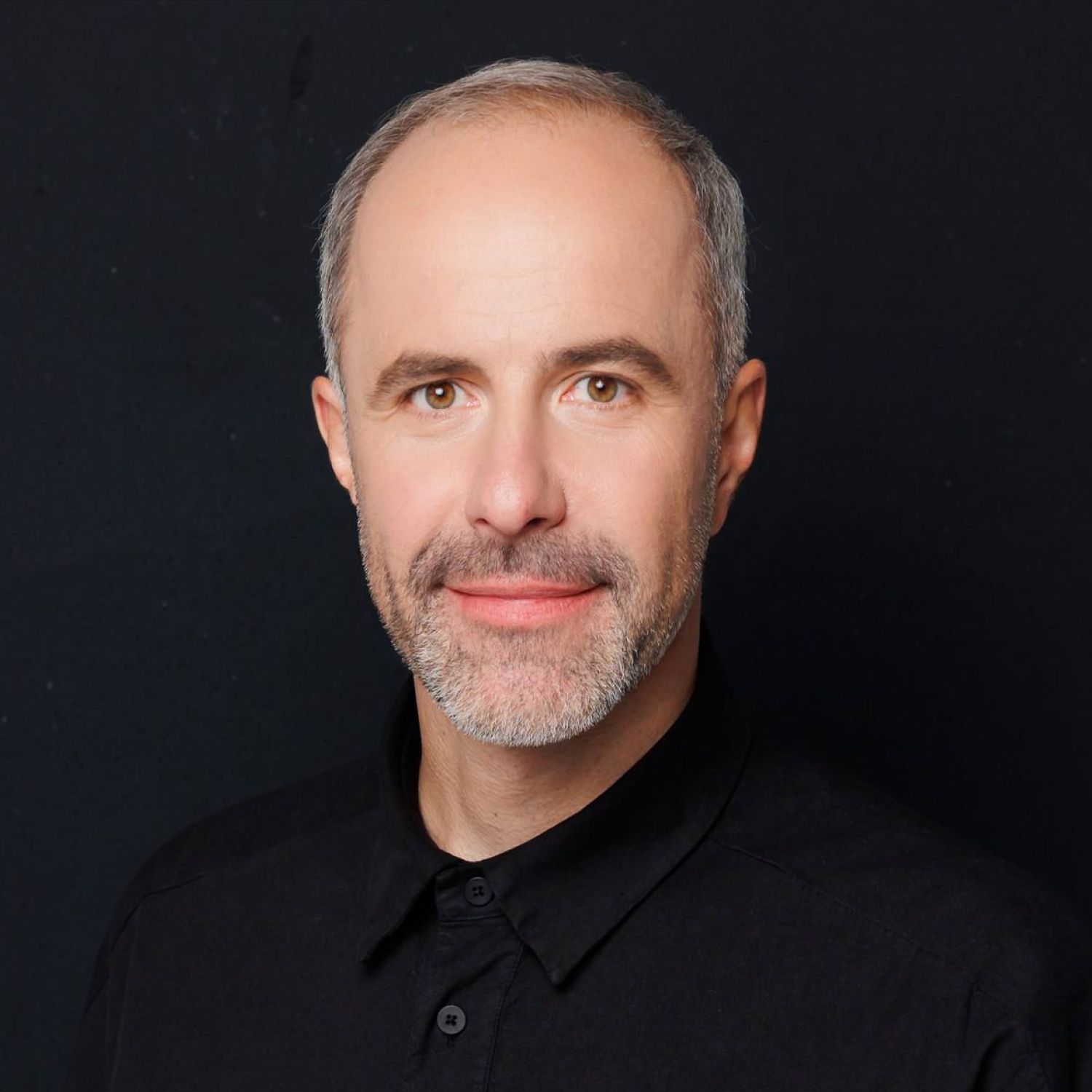 Александр Захаров